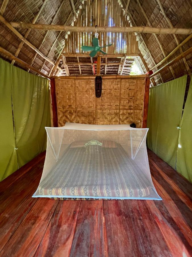 Hostel Tribal Huts Community Daanbantayan Exterior foto