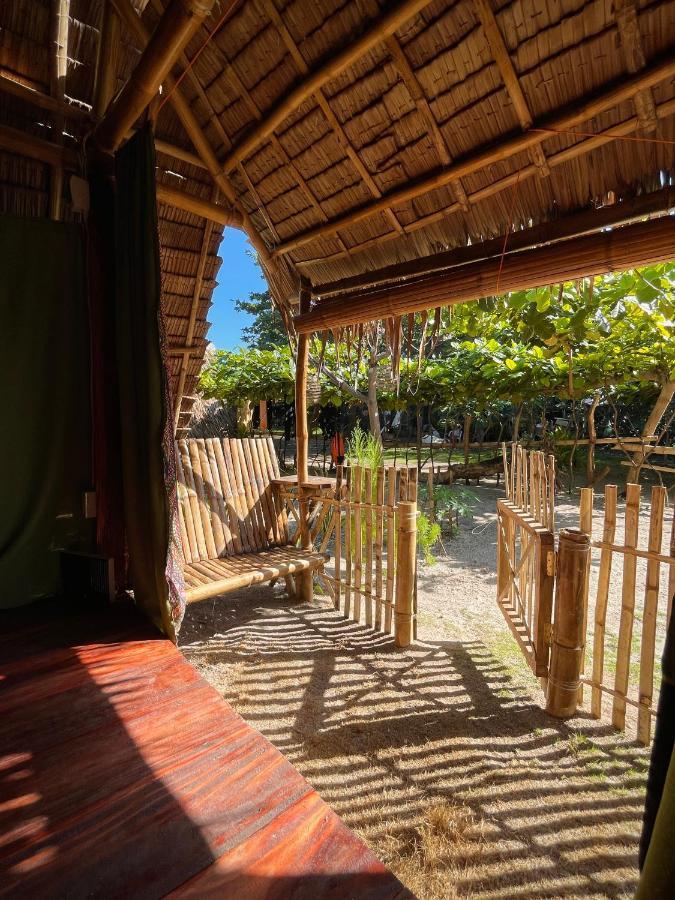 Hostel Tribal Huts Community Daanbantayan Exterior foto