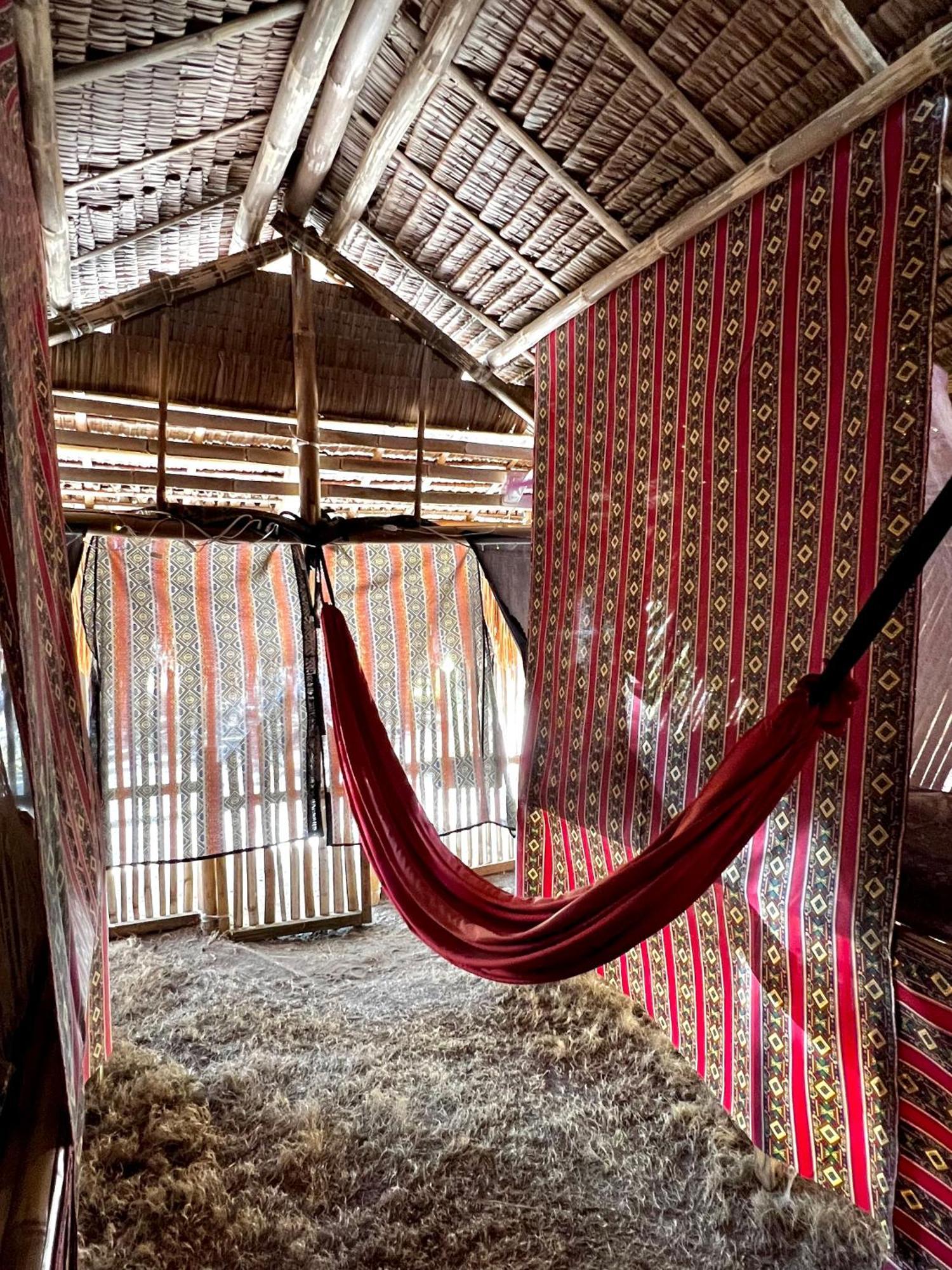 Hostel Tribal Huts Community Daanbantayan Exterior foto