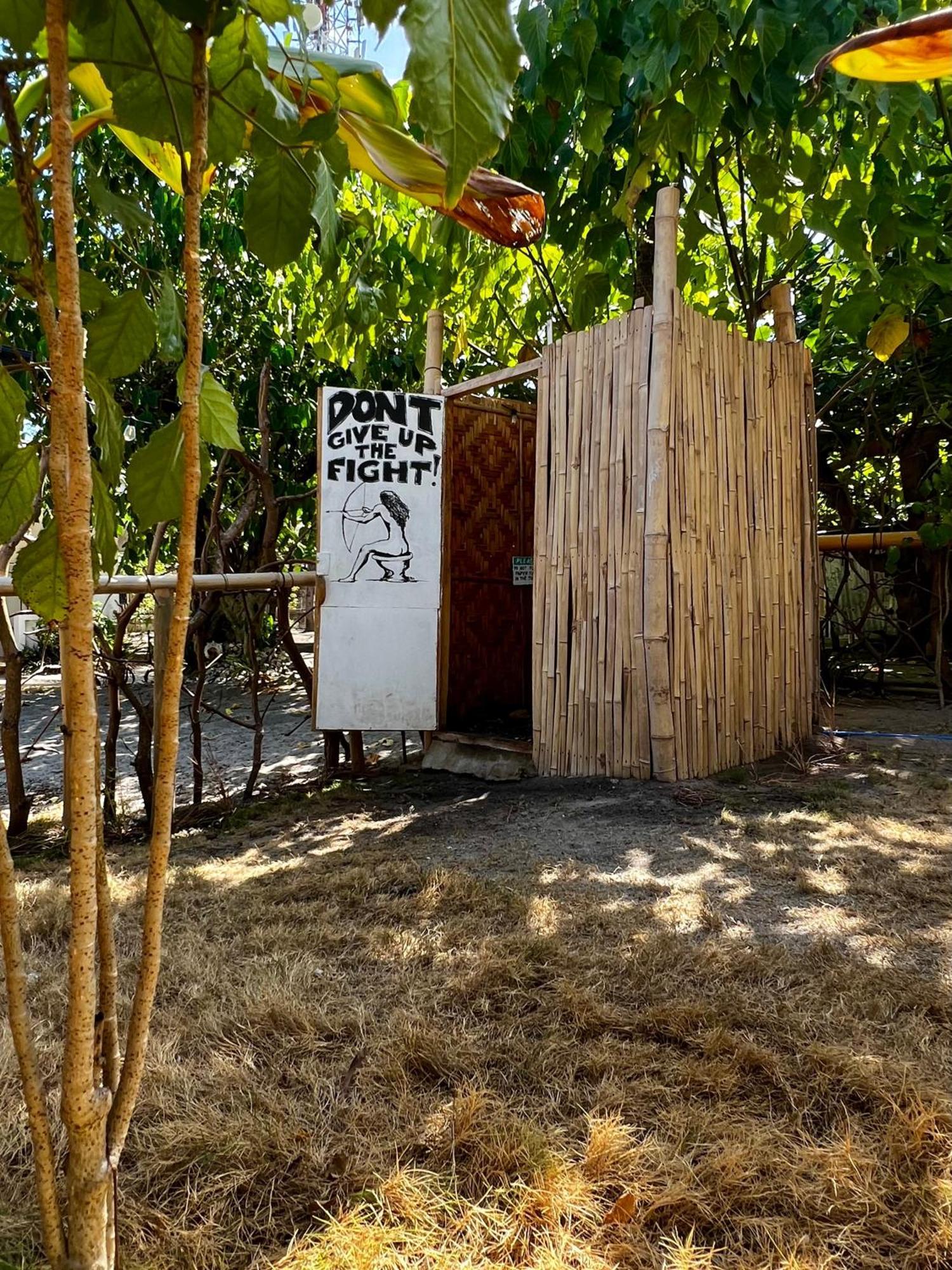 Hostel Tribal Huts Community Daanbantayan Exterior foto