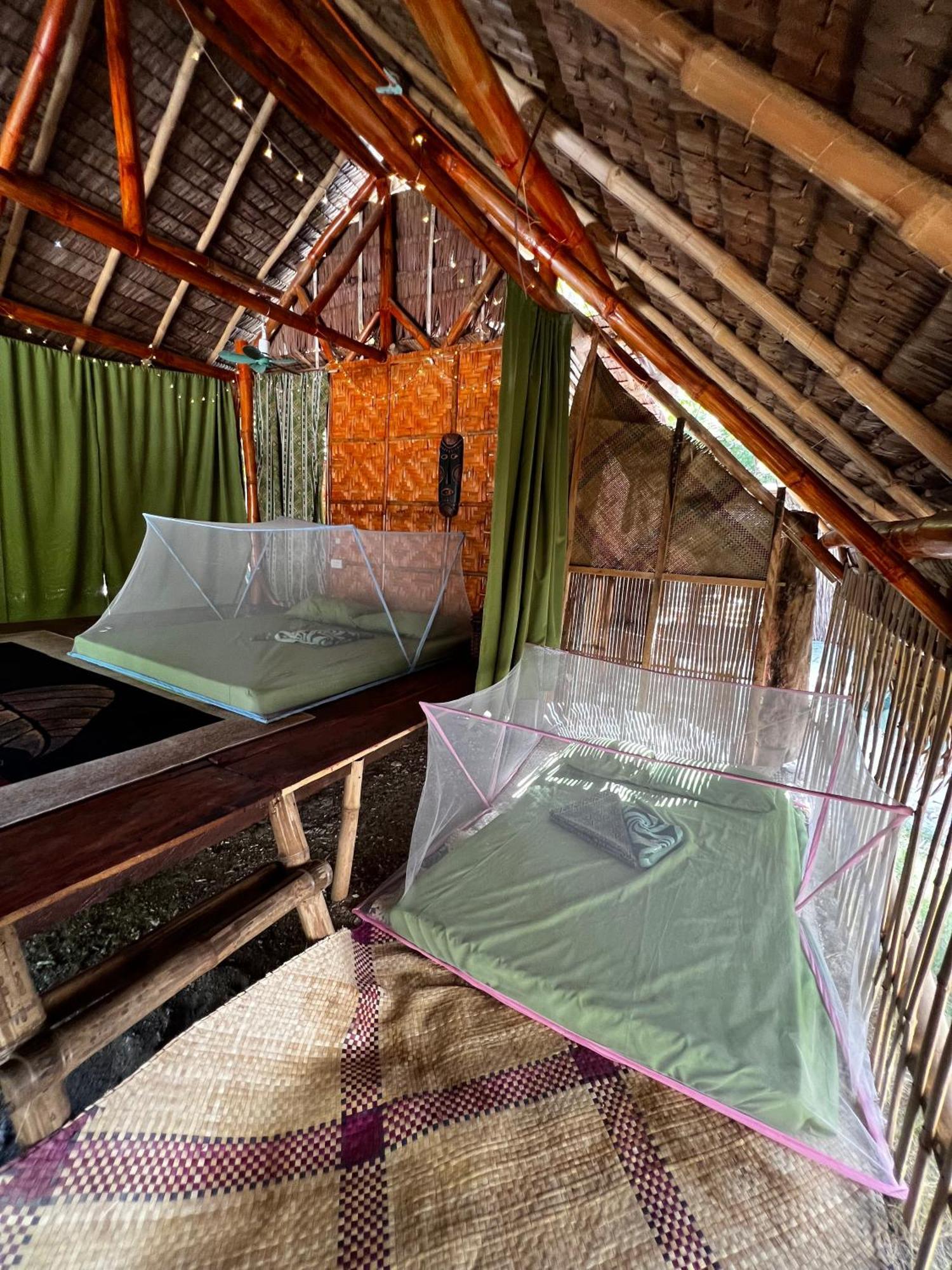 Hostel Tribal Huts Community Daanbantayan Exterior foto