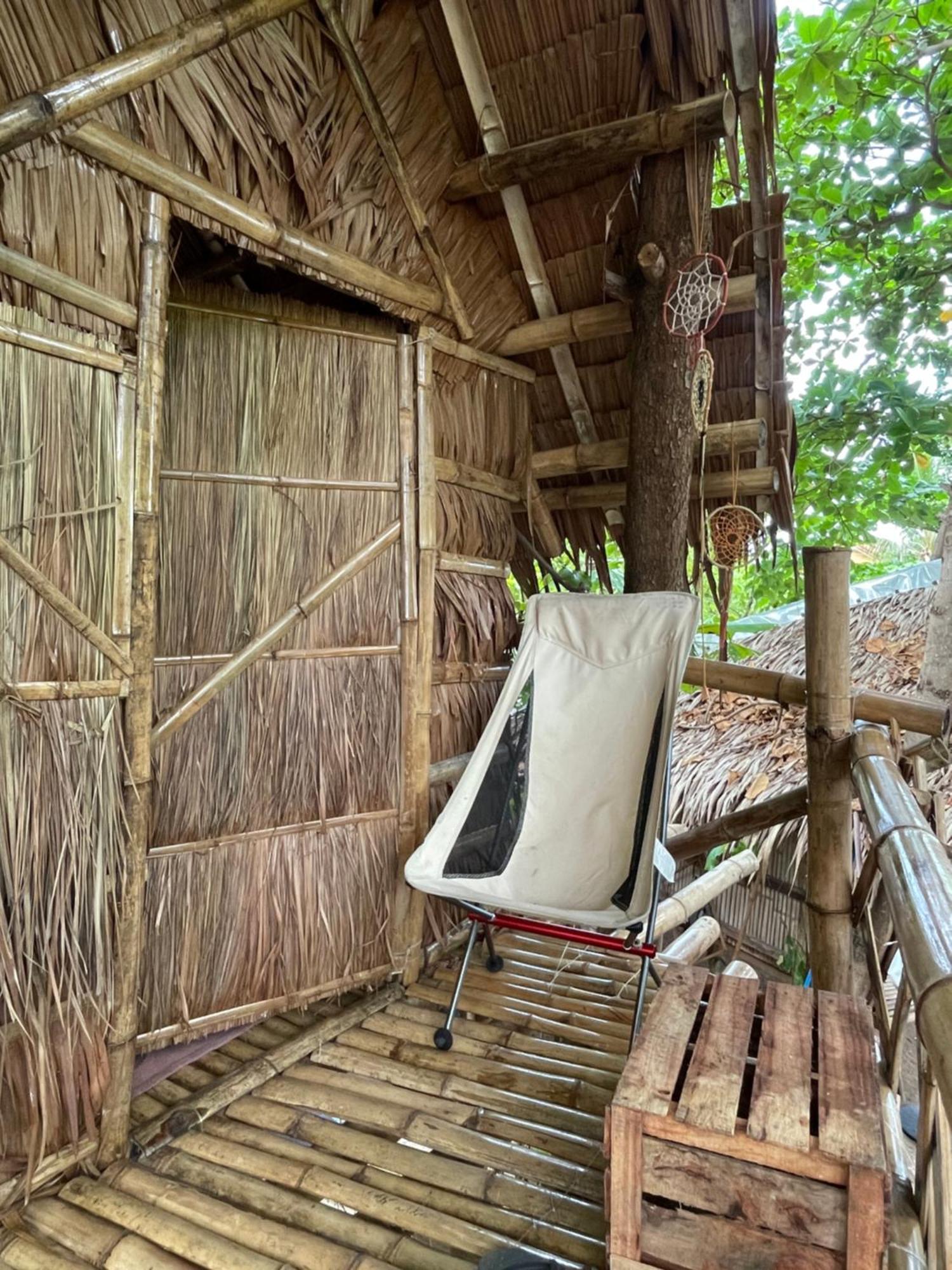Hostel Tribal Huts Community Daanbantayan Zimmer foto